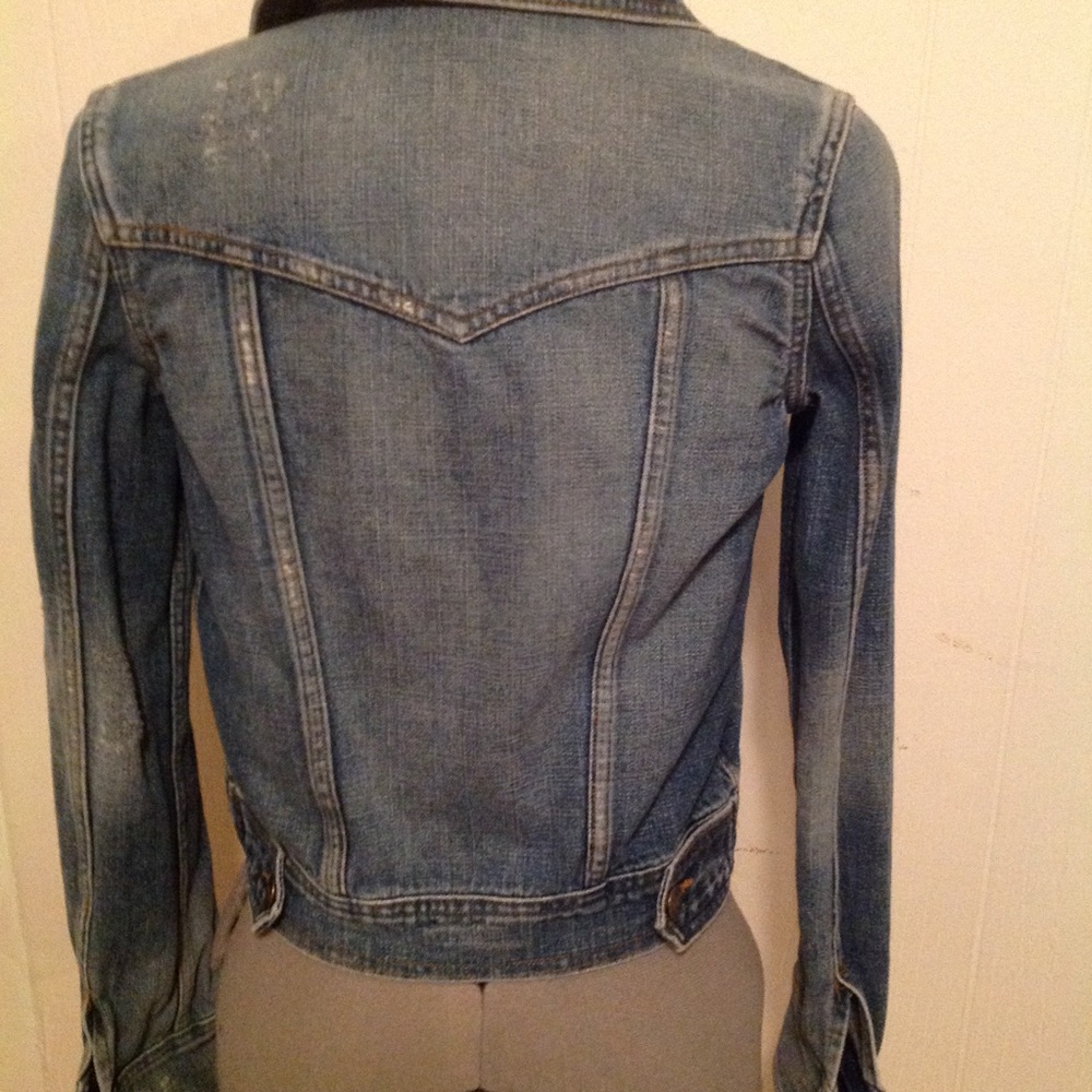 Mossimo Denim Jacket Size Small - image 6